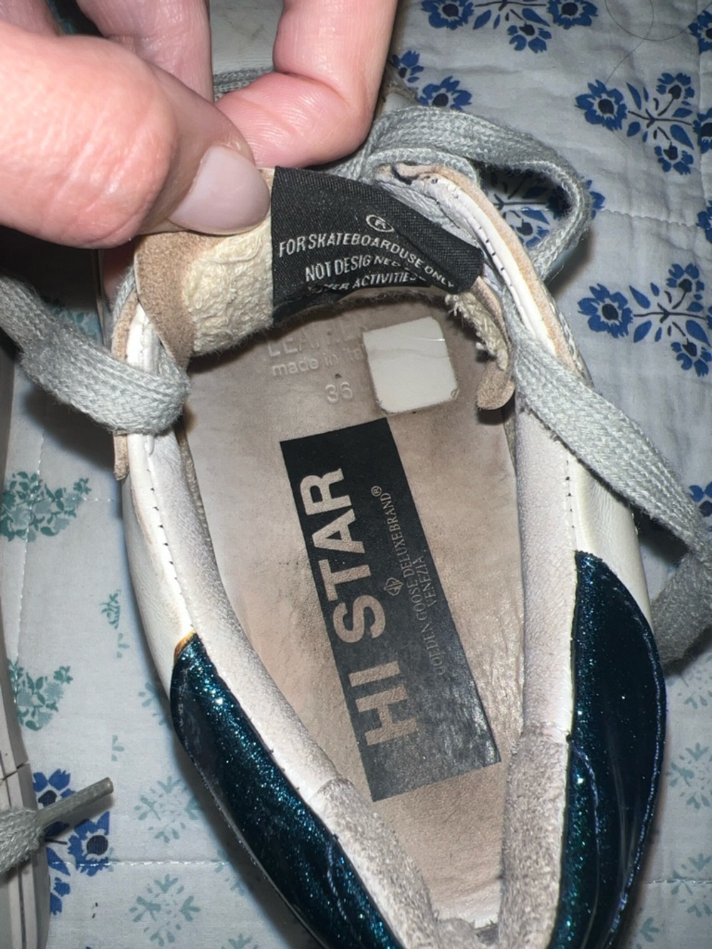 Golden Goose White Leather Sneakers with Silver Star - Picture 10 of 10